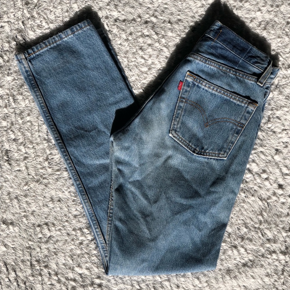LEVIS 26 straight leg